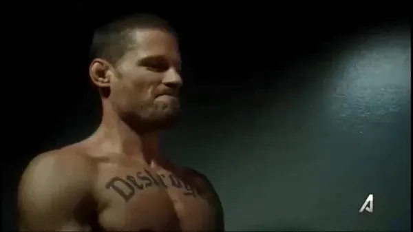 Mostrar as cenas de sexo de Matt Lauria no "reino meus filmes