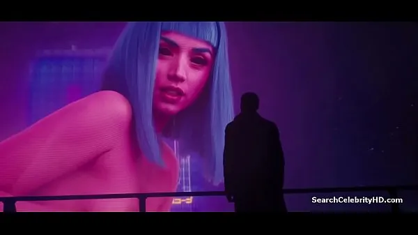 Ana de Armas Voll Nackt Als Hologramm In Blade Runner 2049meine Filme anzeigen