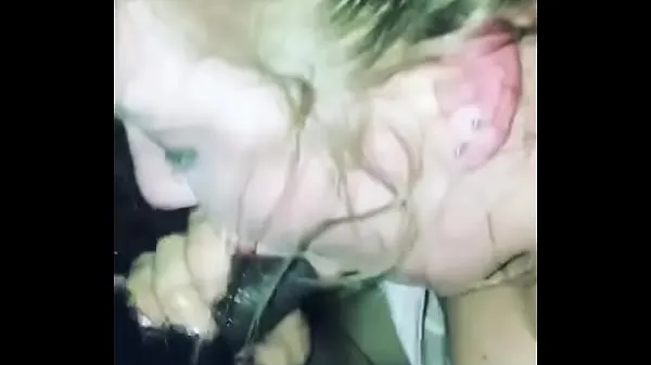 放映Thick White Girl Sucks Black Dick我的电影