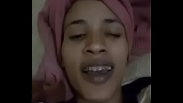 عرض A very sexy woman أفلامي