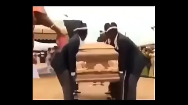 Показать Coffin Meme - Кто-нибудь знает ее имя? Имя? Имя мои фильмы