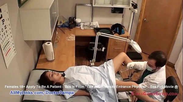 Tampilkan Spy Cam Captures Freshman Alexa Rydell's New Student Physical at GirlsGoneGyno with Doctor Tampa Film saya