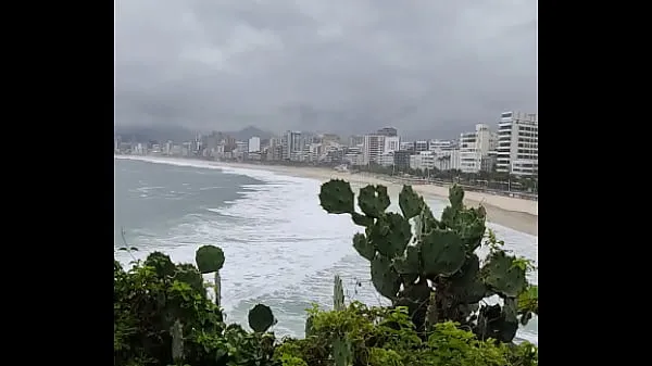 Показать ПОДАРОЧНЫЙ ПИСЬ НА ПЛЯЖЕ IPANEMA мои фильмы