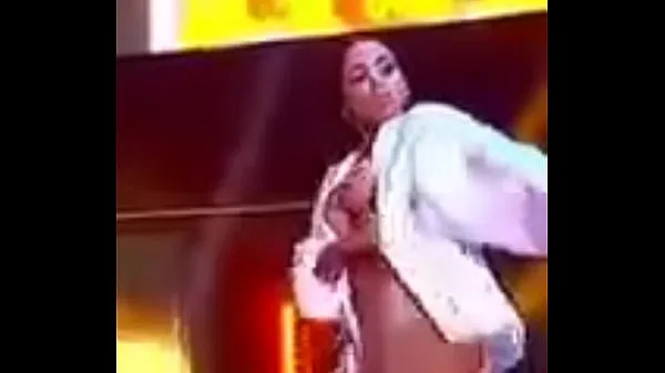 Anitta मेरी फ़िल्में दिखाएँ