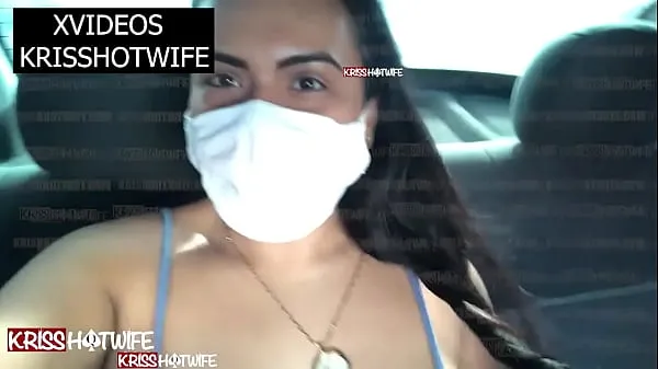 Kriss Hotwife neckt Ubers Fahrer- und Videotelefonie-Shows mit Ubers Horn, das ihre Brüste fängtmeine Filme anzeigen