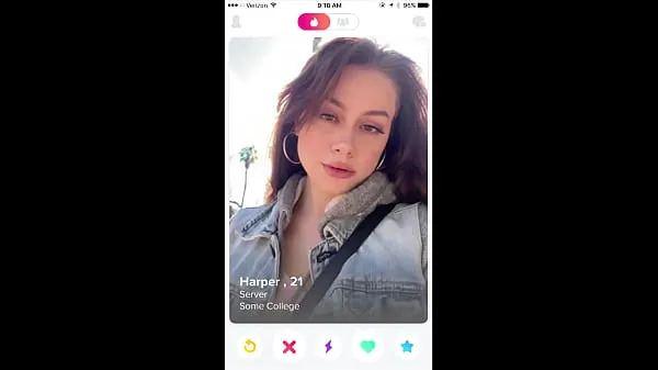 Показать Они встретились на Tinder, а затем вернулись к нему домой мои фильмы