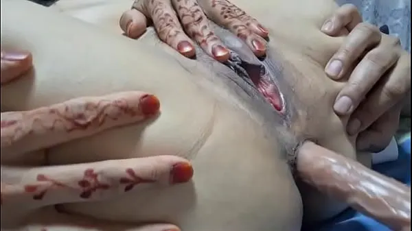 放映Pakistani husband sucking and play with dildo with nasreen anal and pussy我的电影